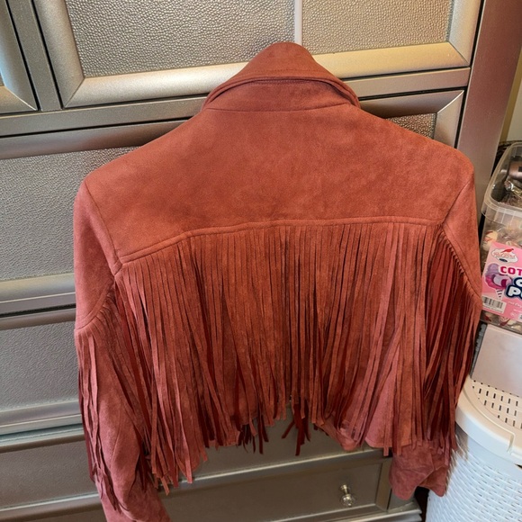 Chic Suede Fringe Jacket - Picture 3 of 5